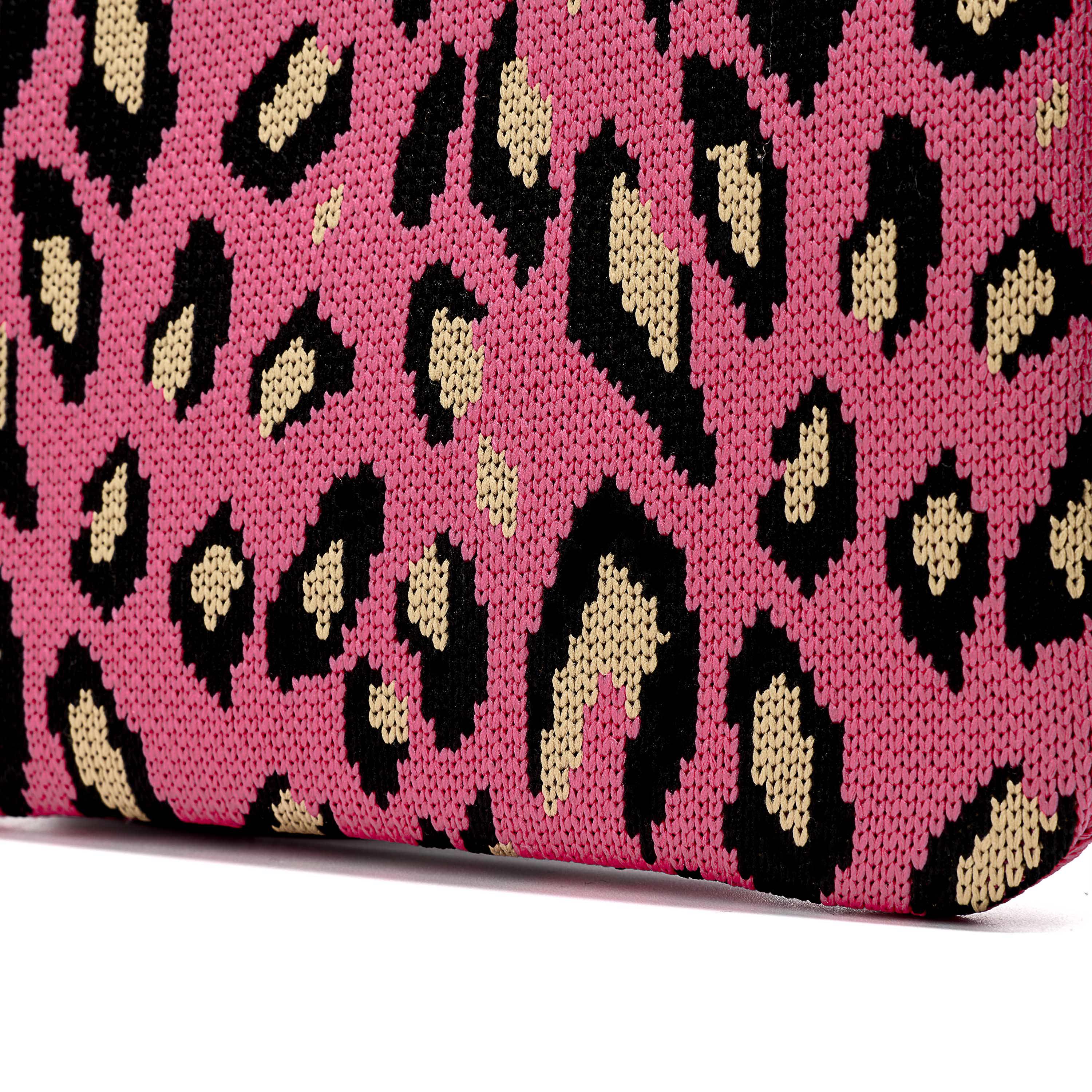 Addison Pouch